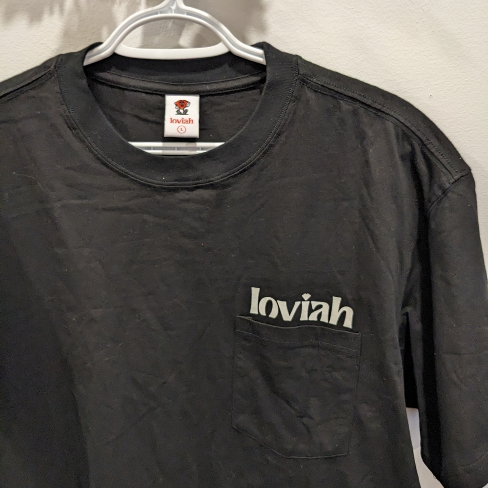 LOVIAH T-Shirt for men. Skater shirt. Size Large.LIKE NEW
